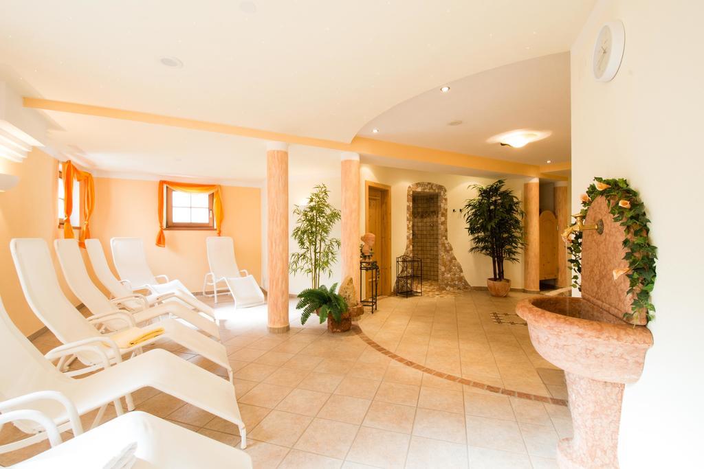 Garni Mathonerhof Hotell Ischgl Exteriör bild