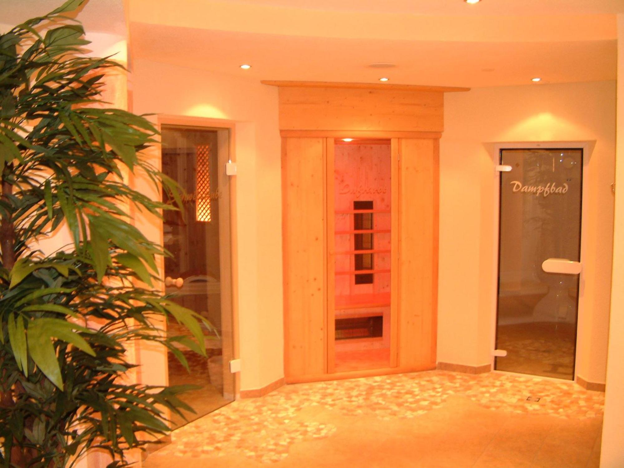 Garni Mathonerhof Hotell Ischgl Exteriör bild