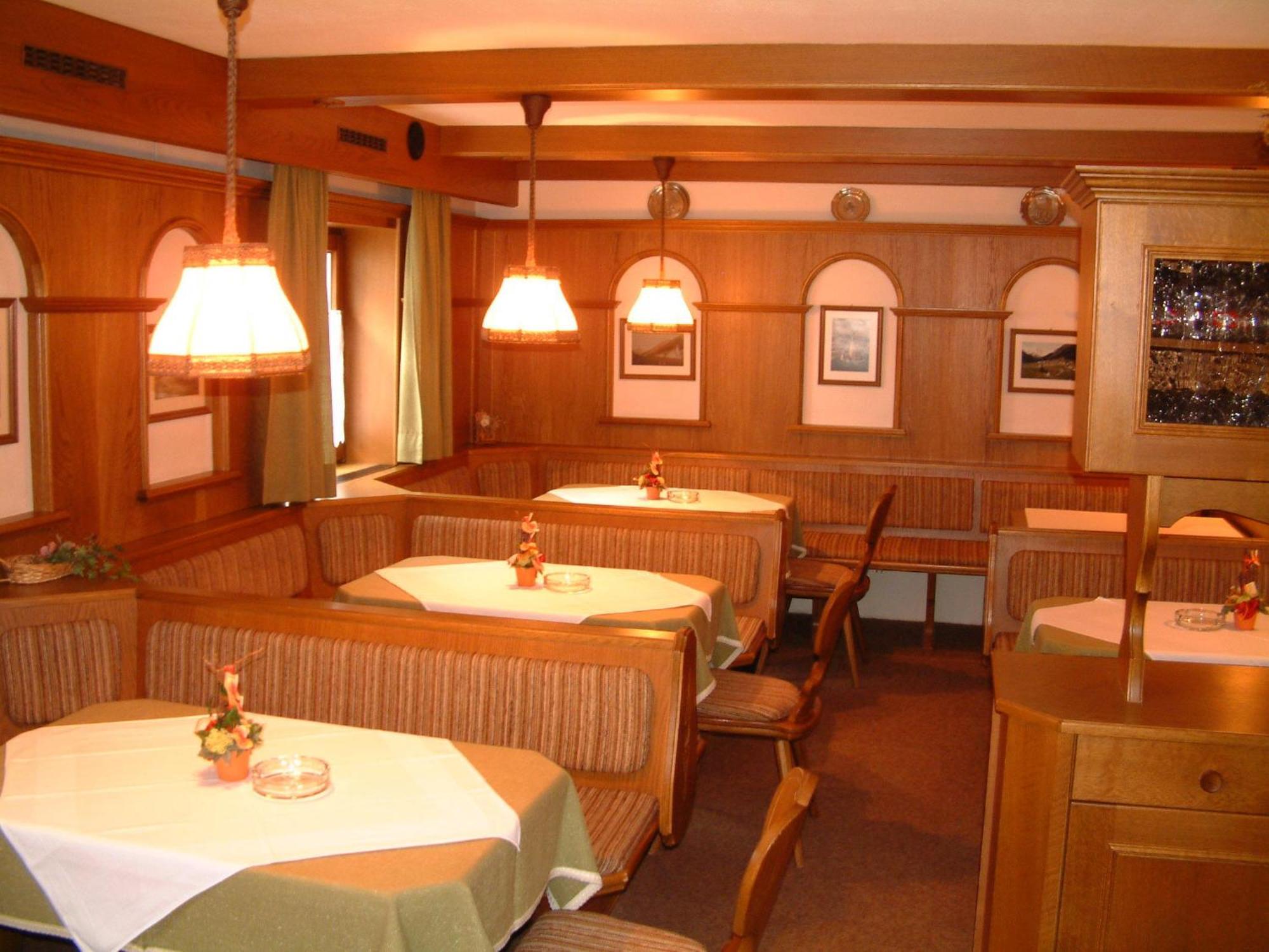 Garni Mathonerhof Hotell Ischgl Exteriör bild
