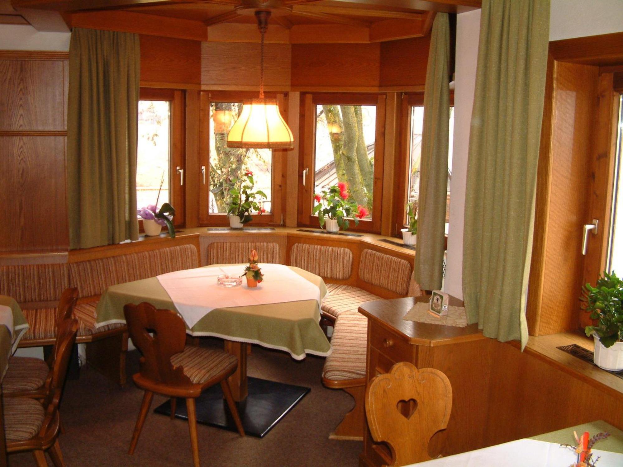 Garni Mathonerhof Hotell Ischgl Exteriör bild